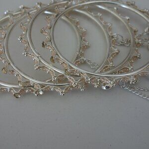 Beautiful 4 Bracelet Diameter 2.5" Silver & Cream Color Beads Vintage